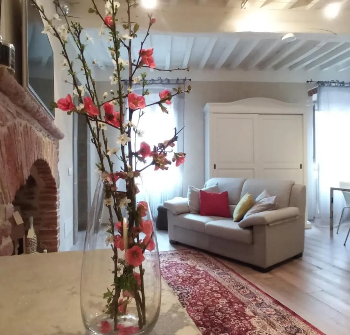 Appartamento Io E Te Cortona Centro Storico - Seconda Doccia Su Romantica Corte Italy